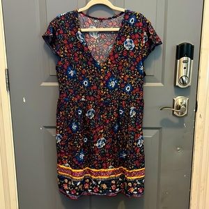 Navy floral women’s tunic top. XL